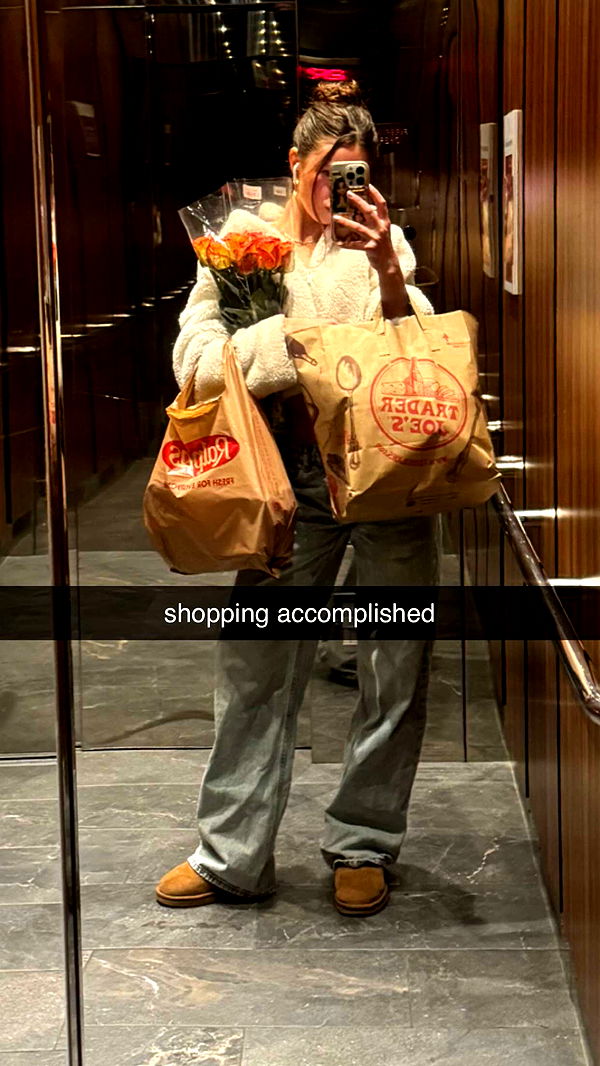 chloerosenbaum image ~ Altpins