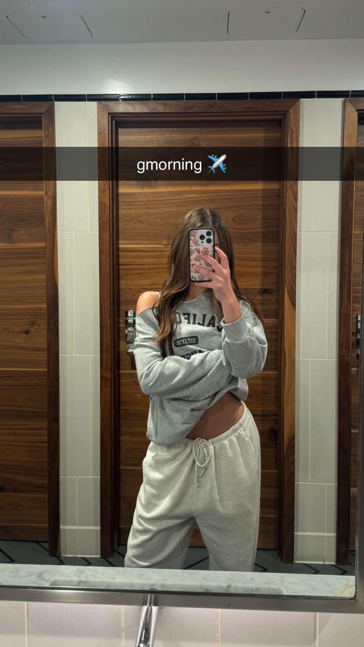 chloerosenbaum snapchat image archive image