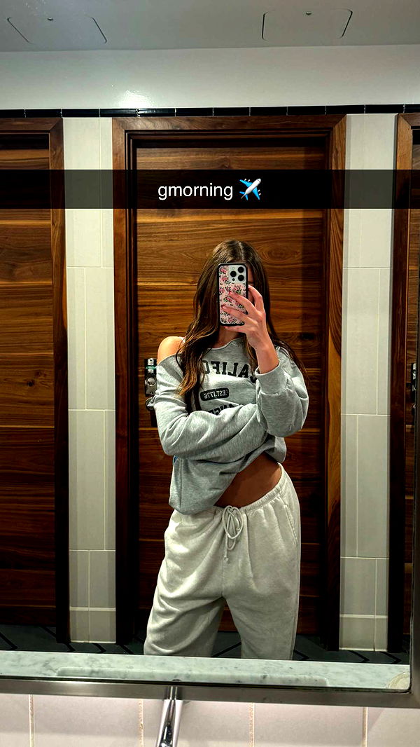 chloerosenbaum image ~ Altpins