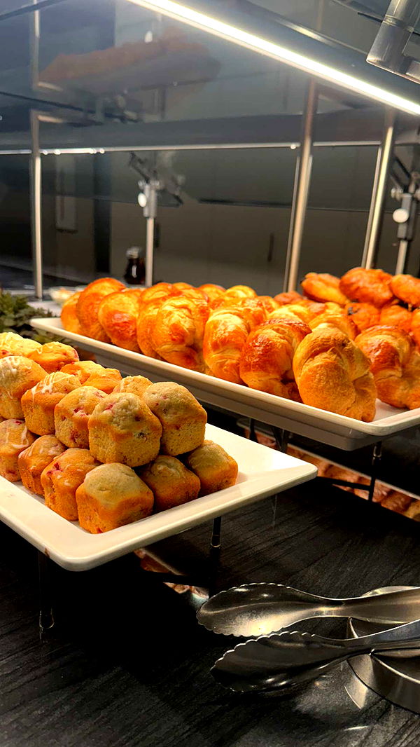 chloerosenbaum image ~ Altpins