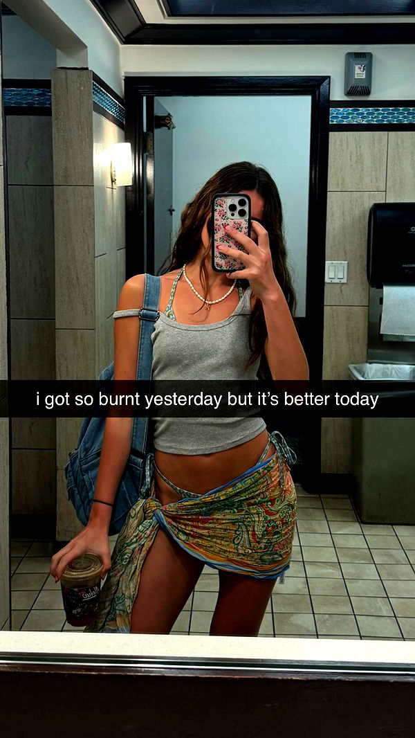 chloerosenbaum image ~ Altpins