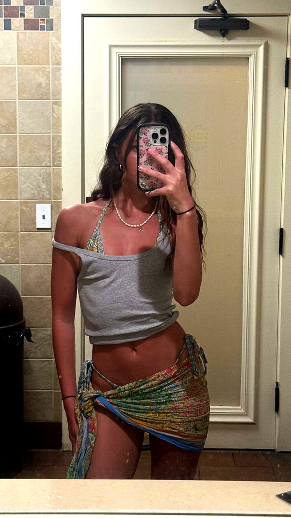 chloerosenbaum image ~ Altpins