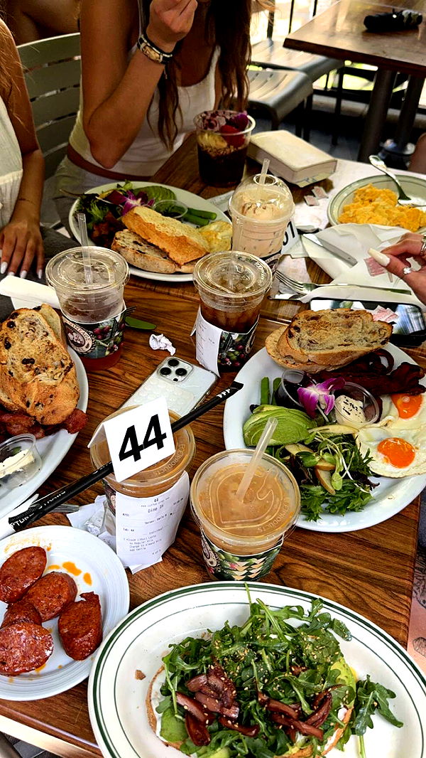 chloerosenbaum image ~ Altpins