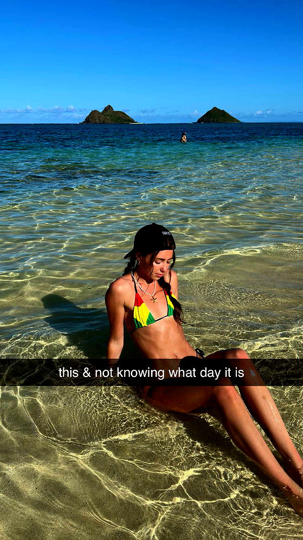 chloerosenbaum image ~ Altpins