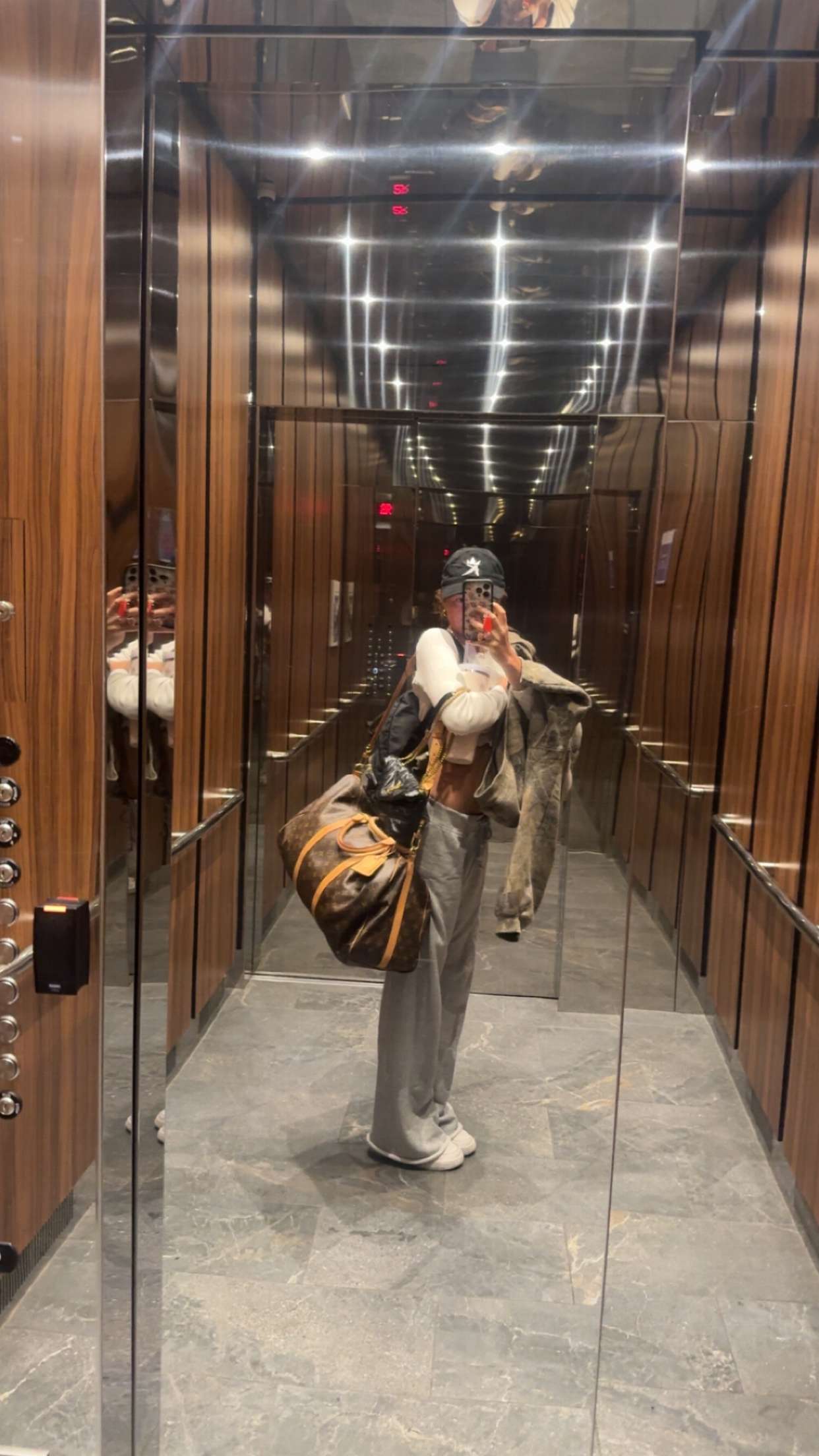 chloerosenbaum snapchat image archive image