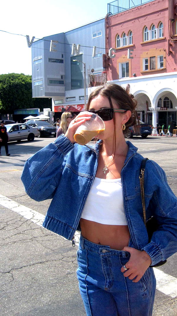 chloerosenbaum image ~ Altpins