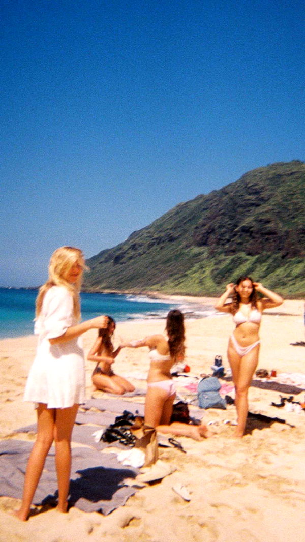 chloerosenbaum image ~ Altpins