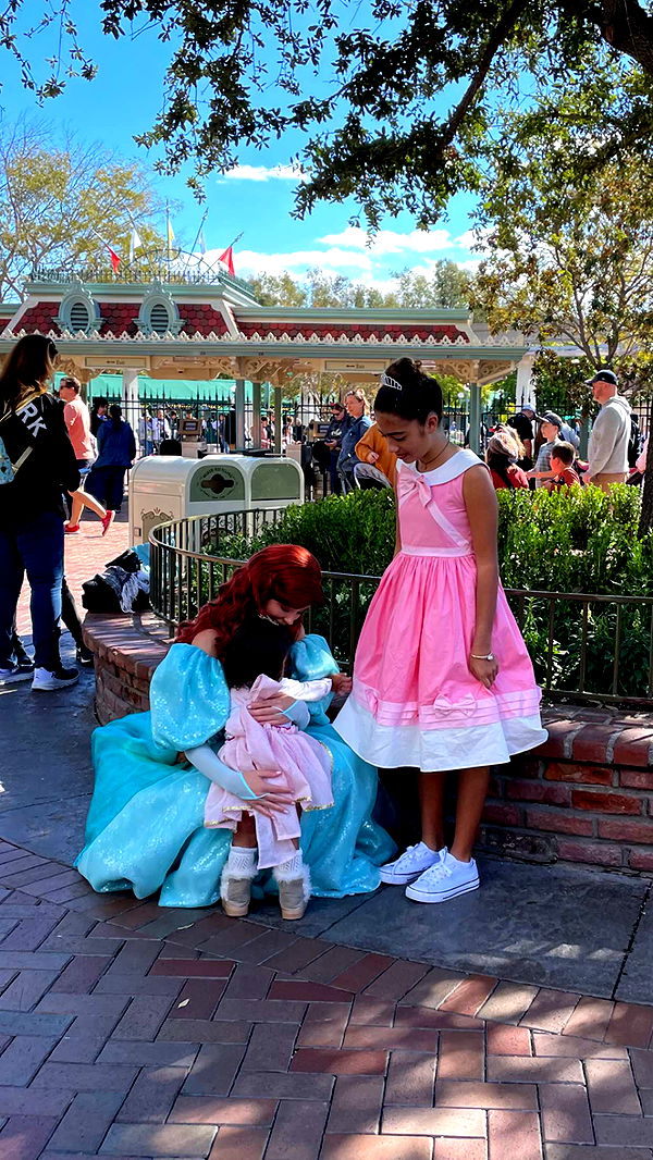 chloerosenbaum image ~ Altpins