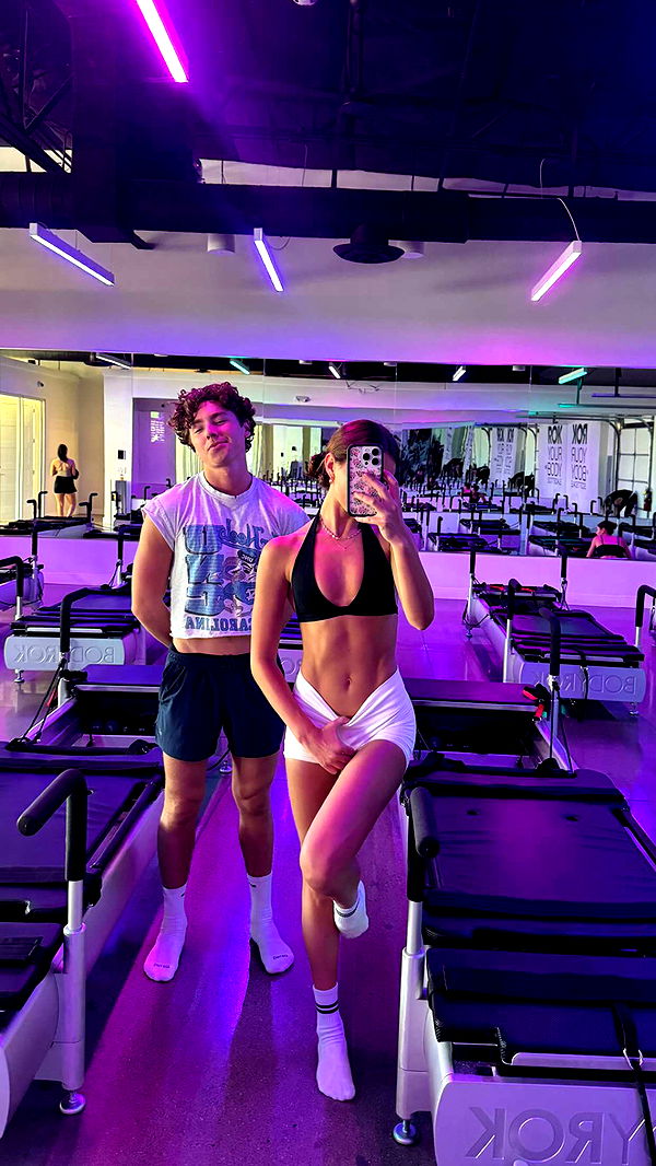 chloerosenbaum image ~ Altpins