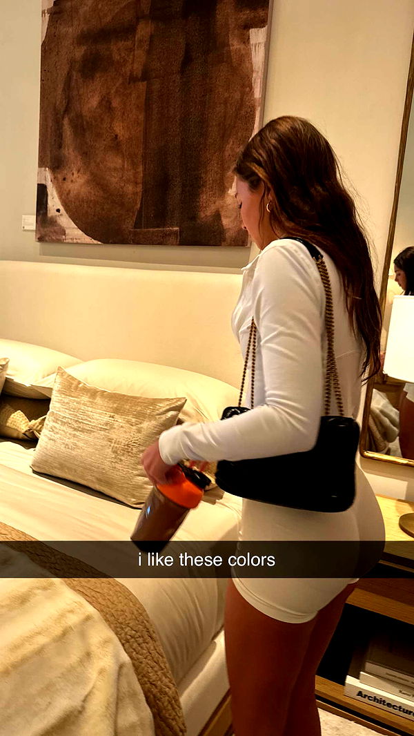 chloerosenbaum image ~ Altpins