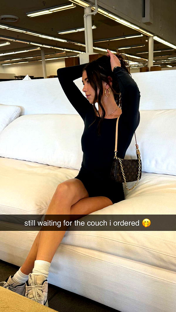 chloerosenbaum image ~ Altpins