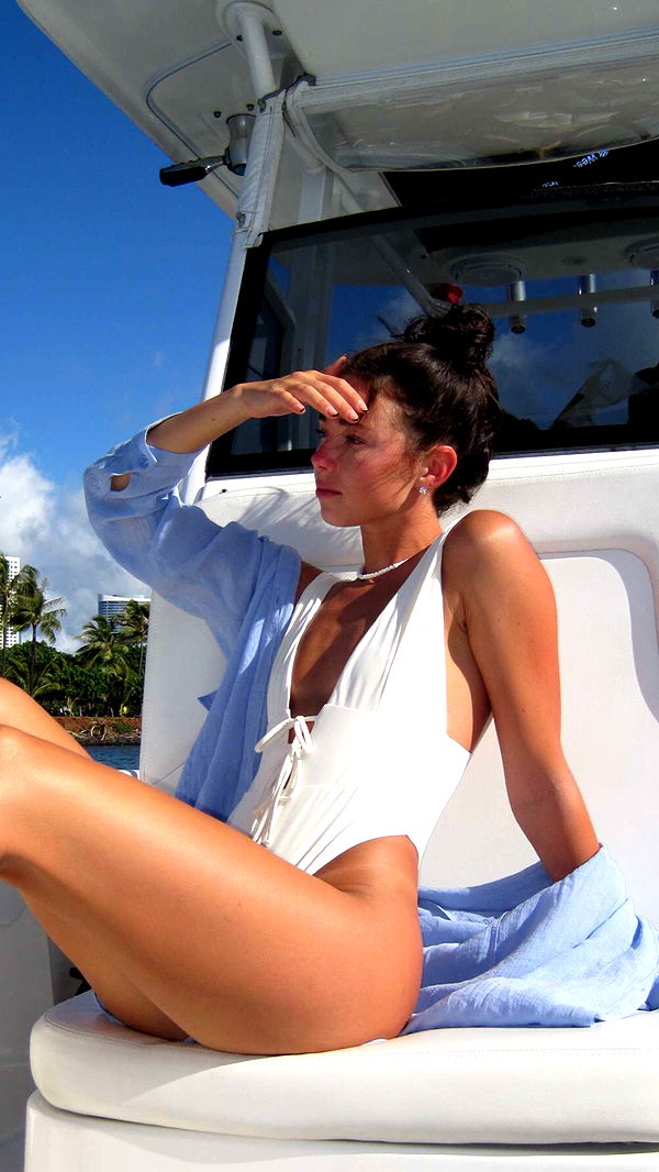 chloerosenbaum image ~ Altpins