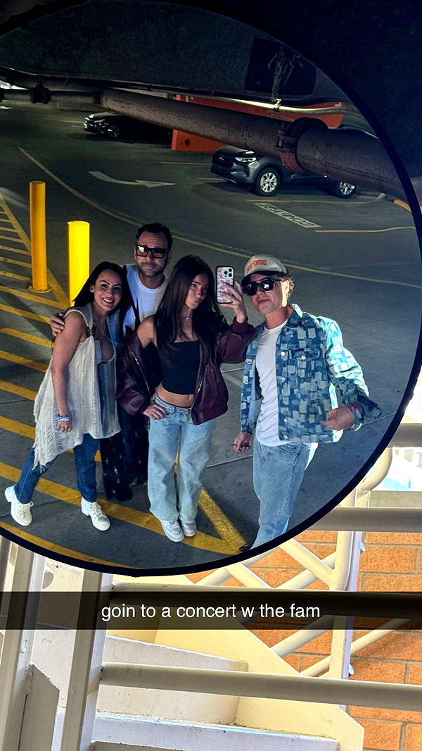 chloerosenbaum image ~ Altpins