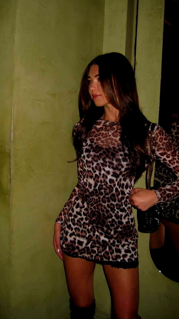 chloerosenbaum image ~ Altpins