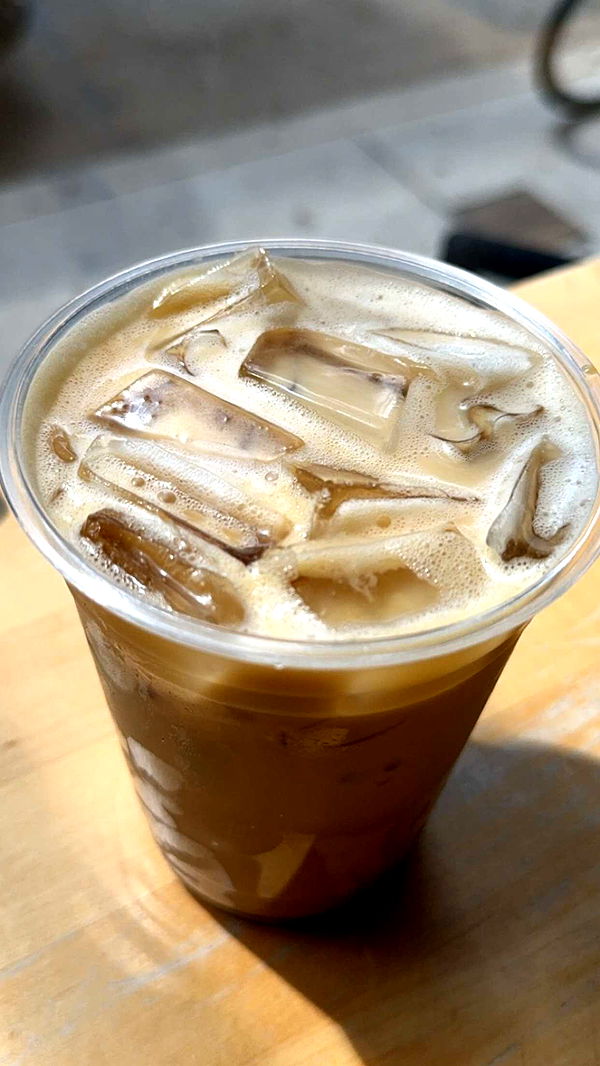 chloerosenbaum image ~ Altpins