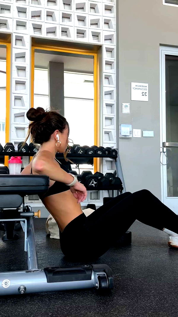 chloerosenbaum image ~ Altpins