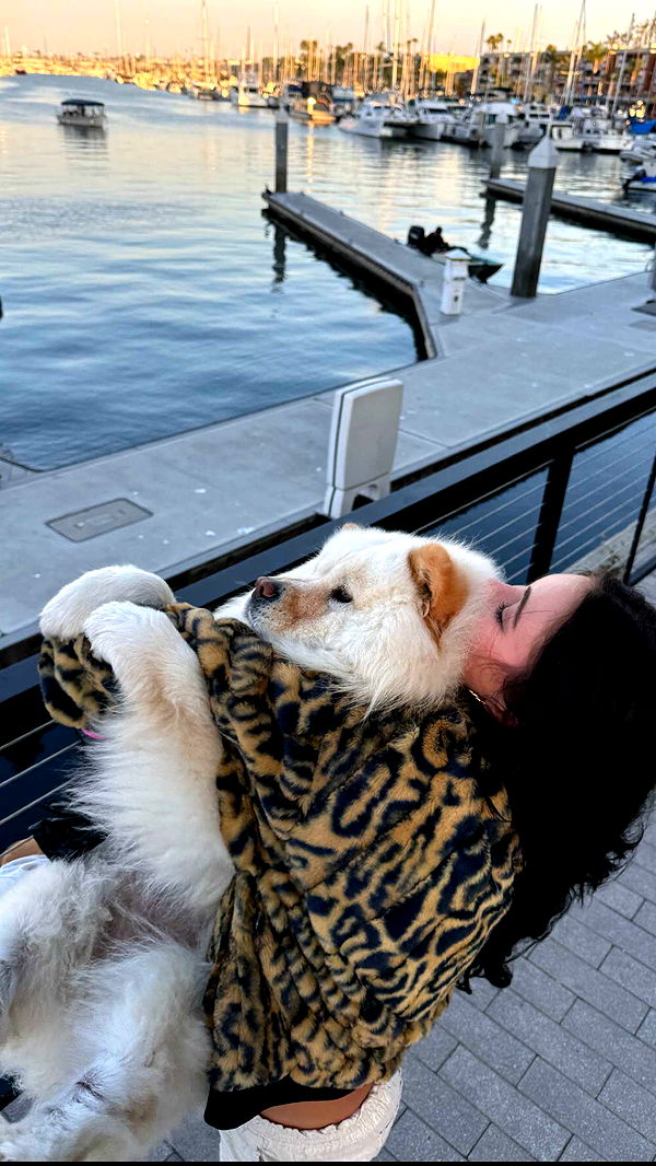 chloerosenbaum image ~ Altpins