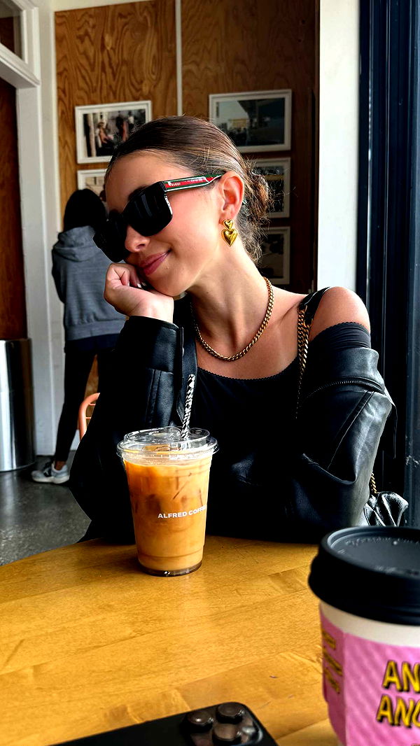 chloerosenbaum image ~ Altpins