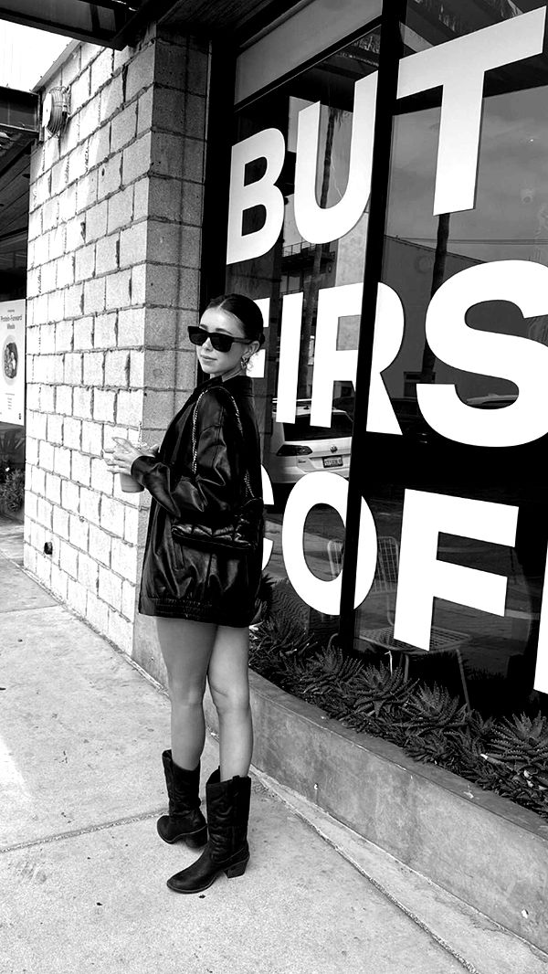 chloerosenbaum image ~ Altpins