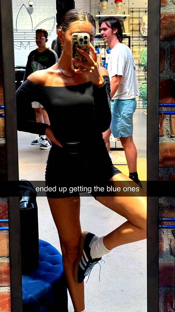 chloerosenbaum image ~ Altpins