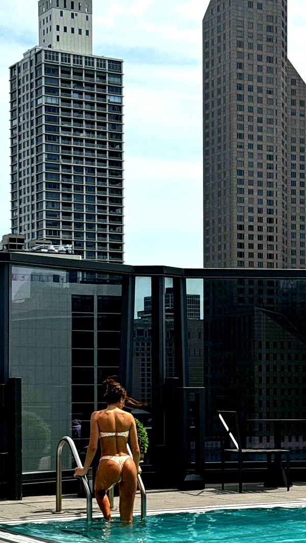 chloerosenbaum image ~ Altpins