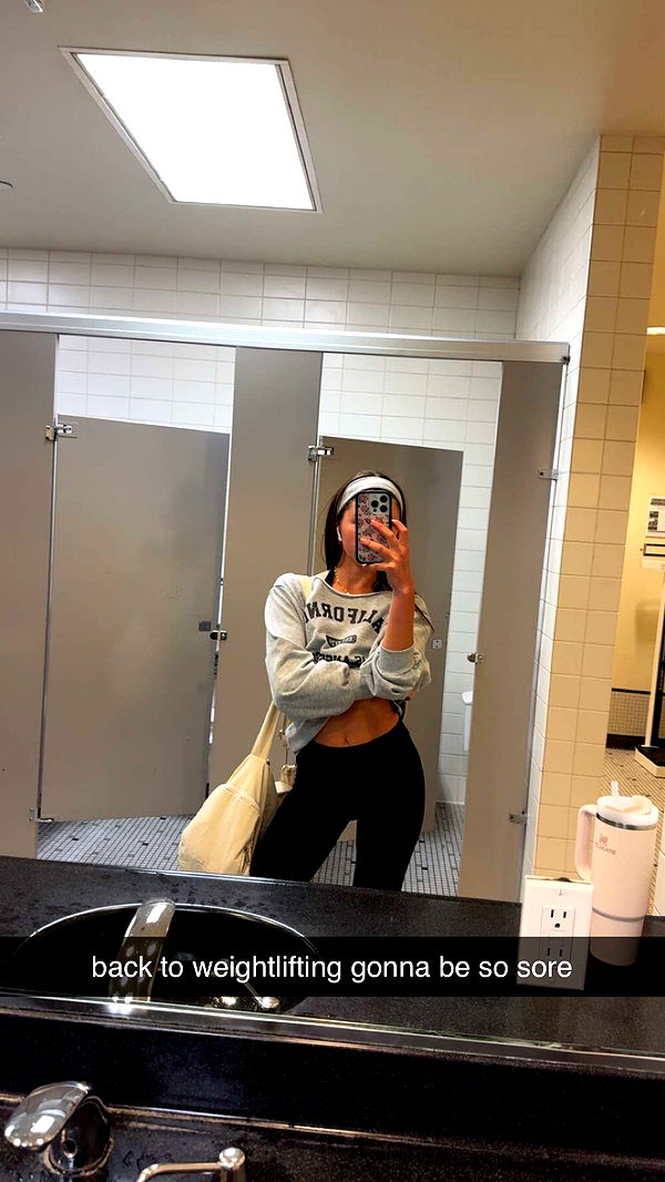 chloerosenbaum image ~ Altpins