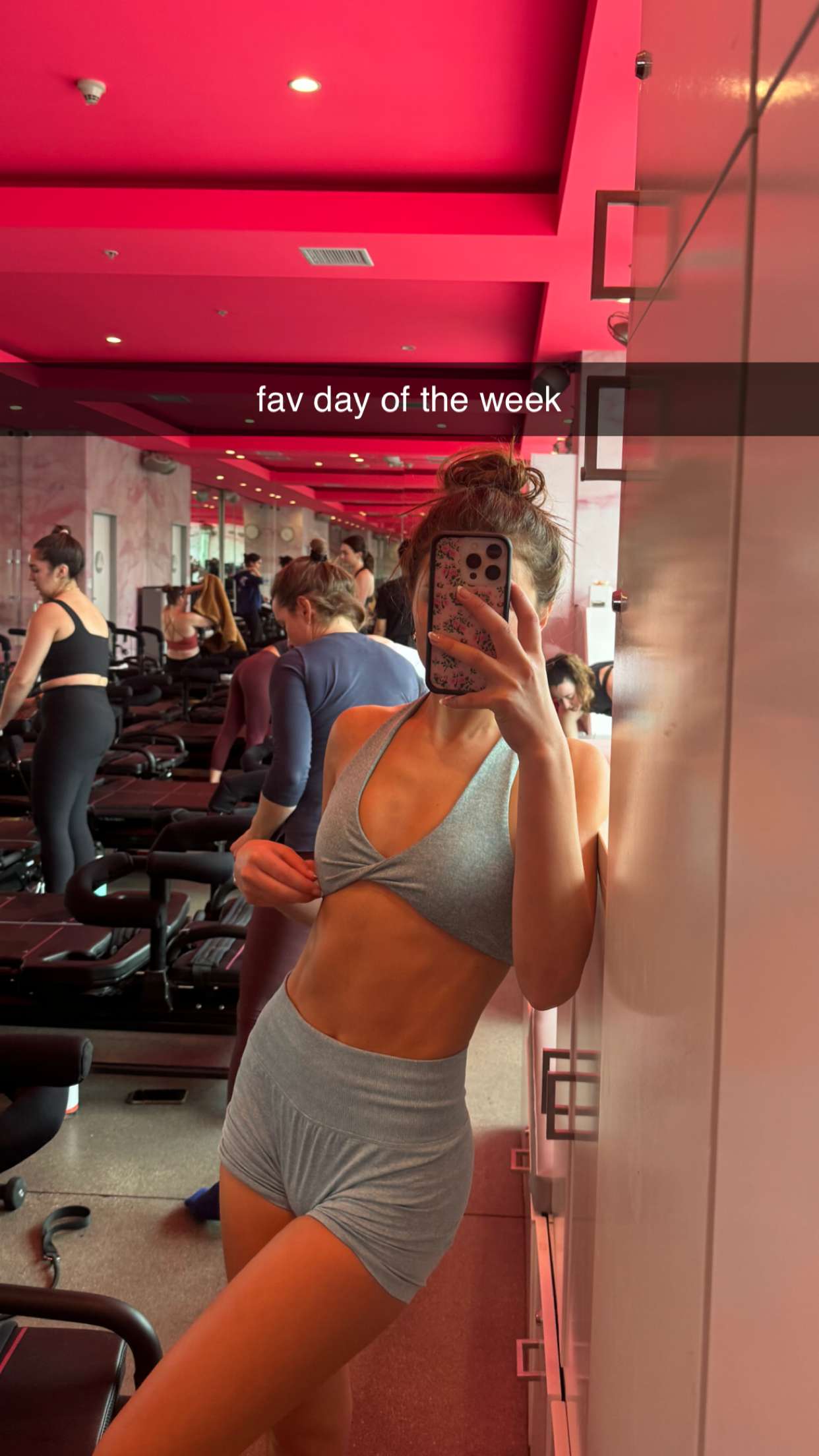 chloerosenbaum snapchat image archive image