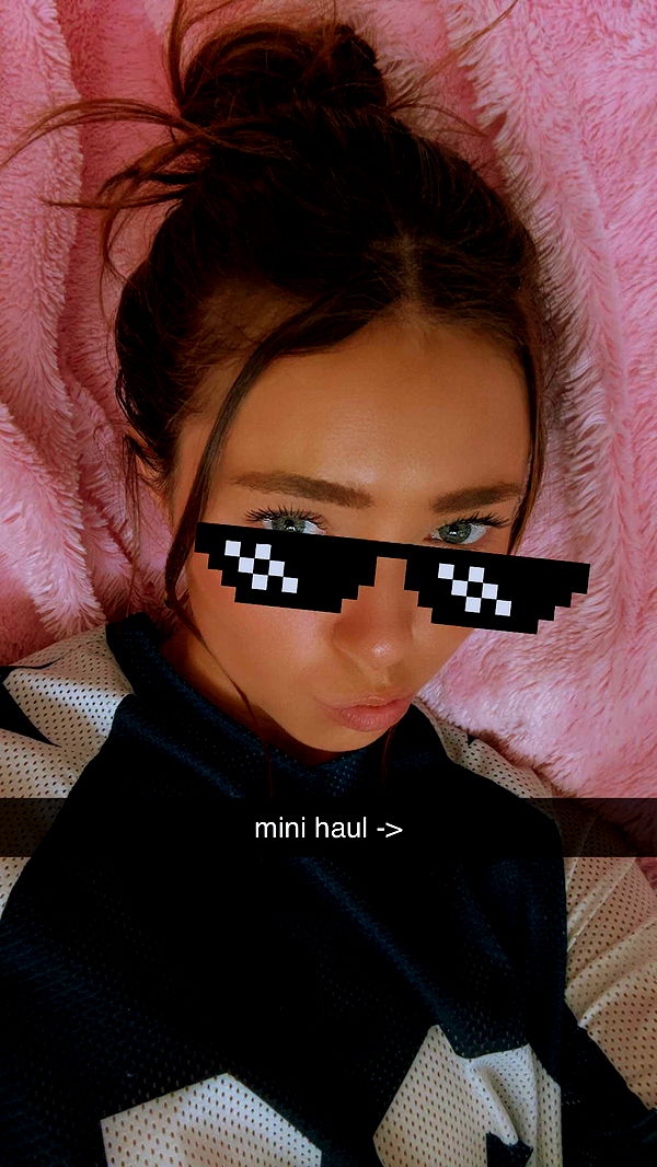 chloerosenbaum image ~ Altpins