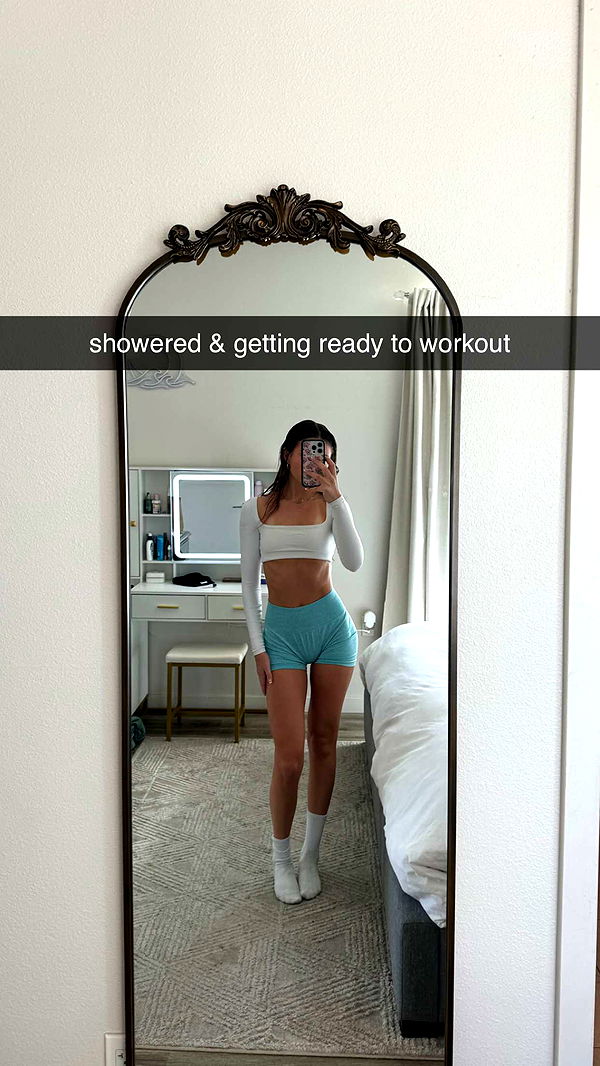 chloerosenbaum image ~ Altpins