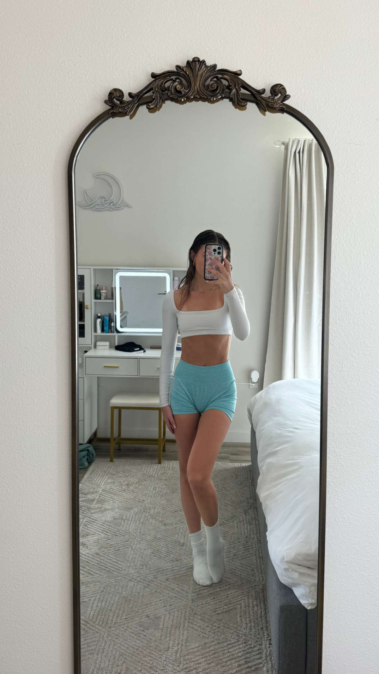 chloerosenbaum snapchat image archive image