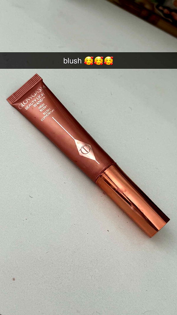 chloerosenbaum image ~ Altpins