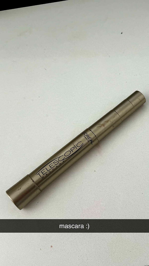 chloerosenbaum image ~ Altpins