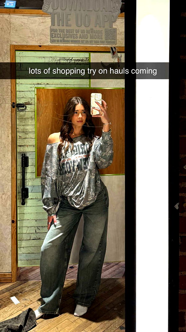 chloerosenbaum image ~ Altpins