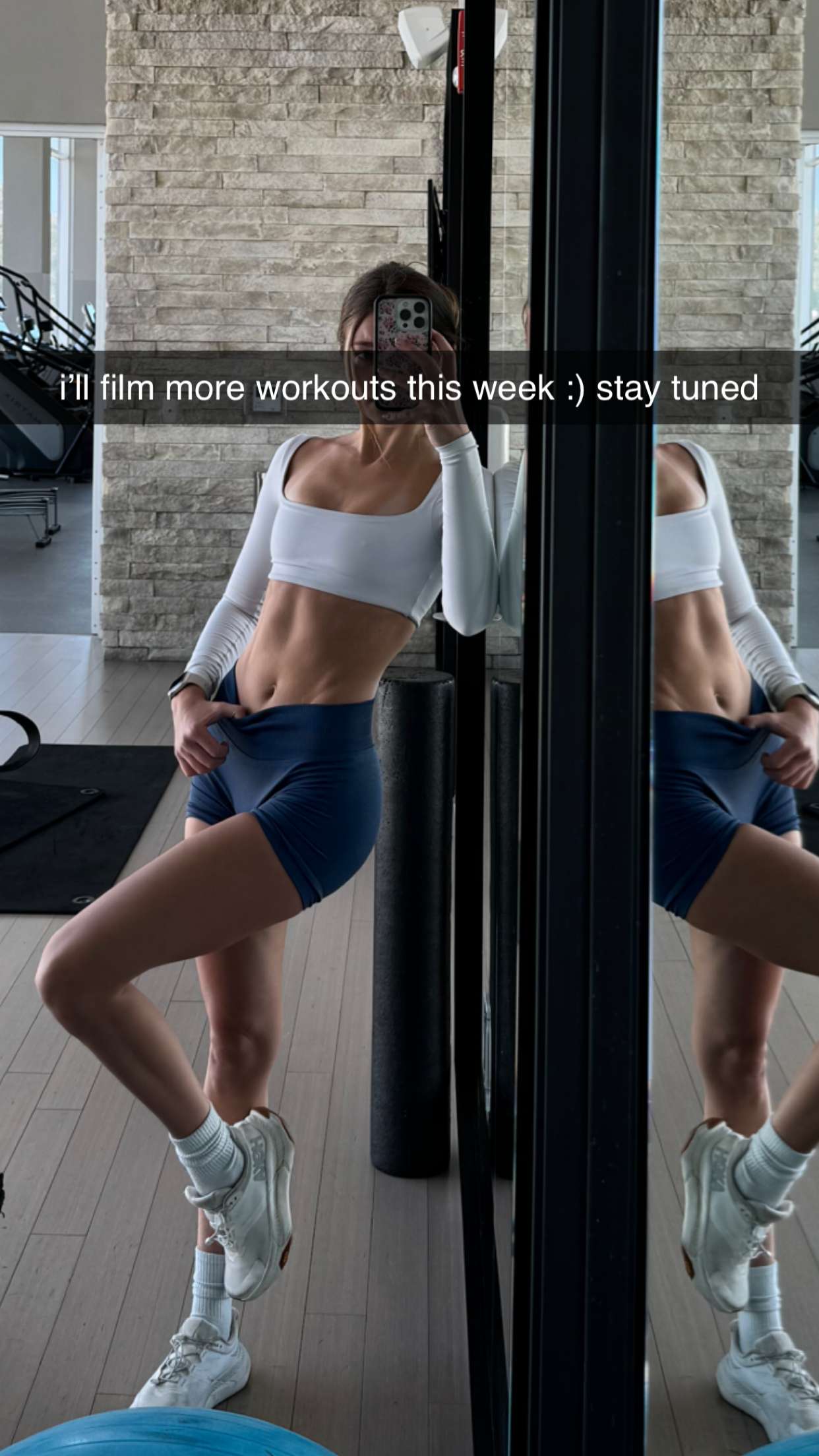 chloerosenbaum snapchat image archive image