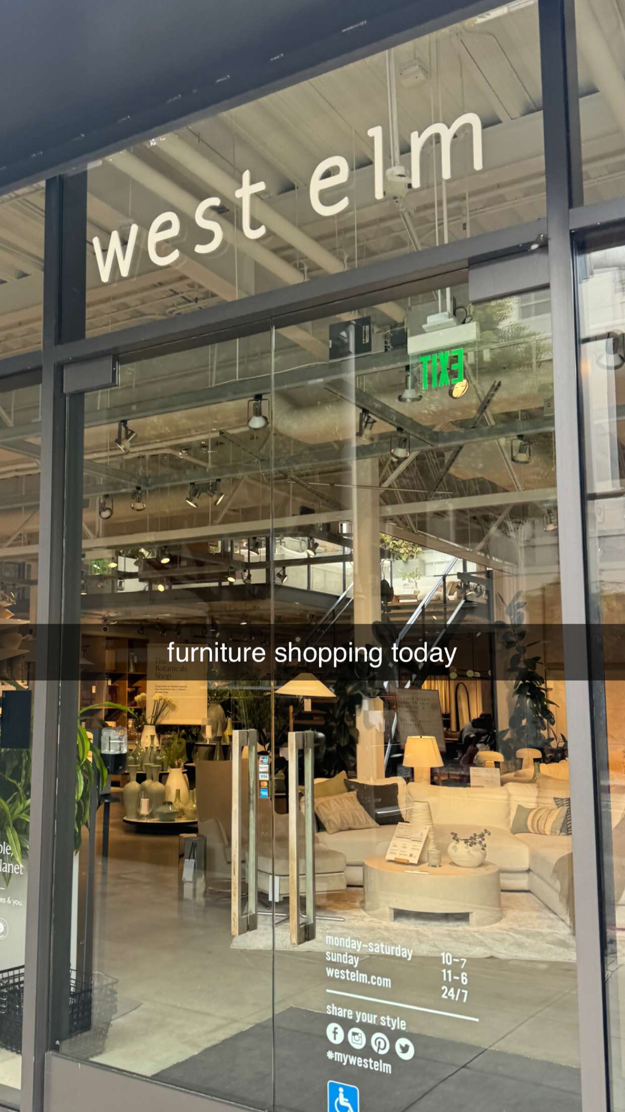 chloerosenbaum snapchat image archive image