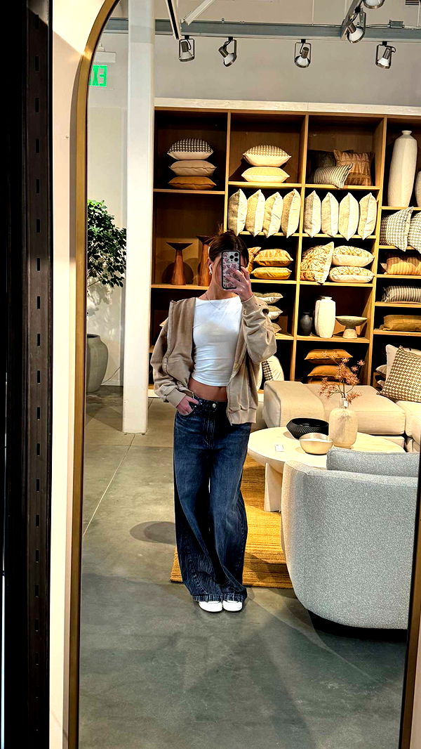 chloerosenbaum image ~ Altpins