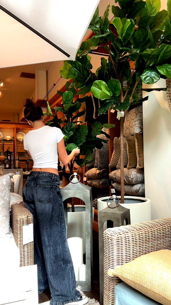 chloerosenbaum image ~ Altpins