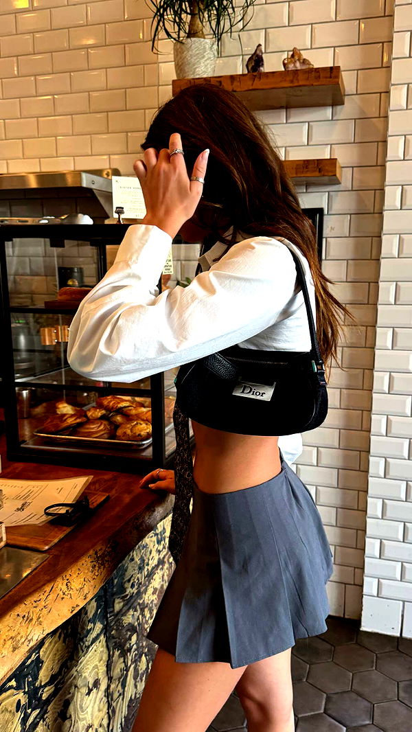 chloerosenbaum image ~ Altpins