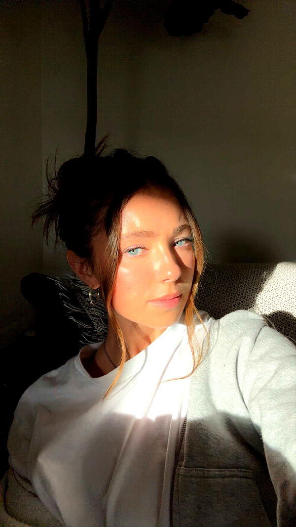 chloerosenbaum image ~ Altpins