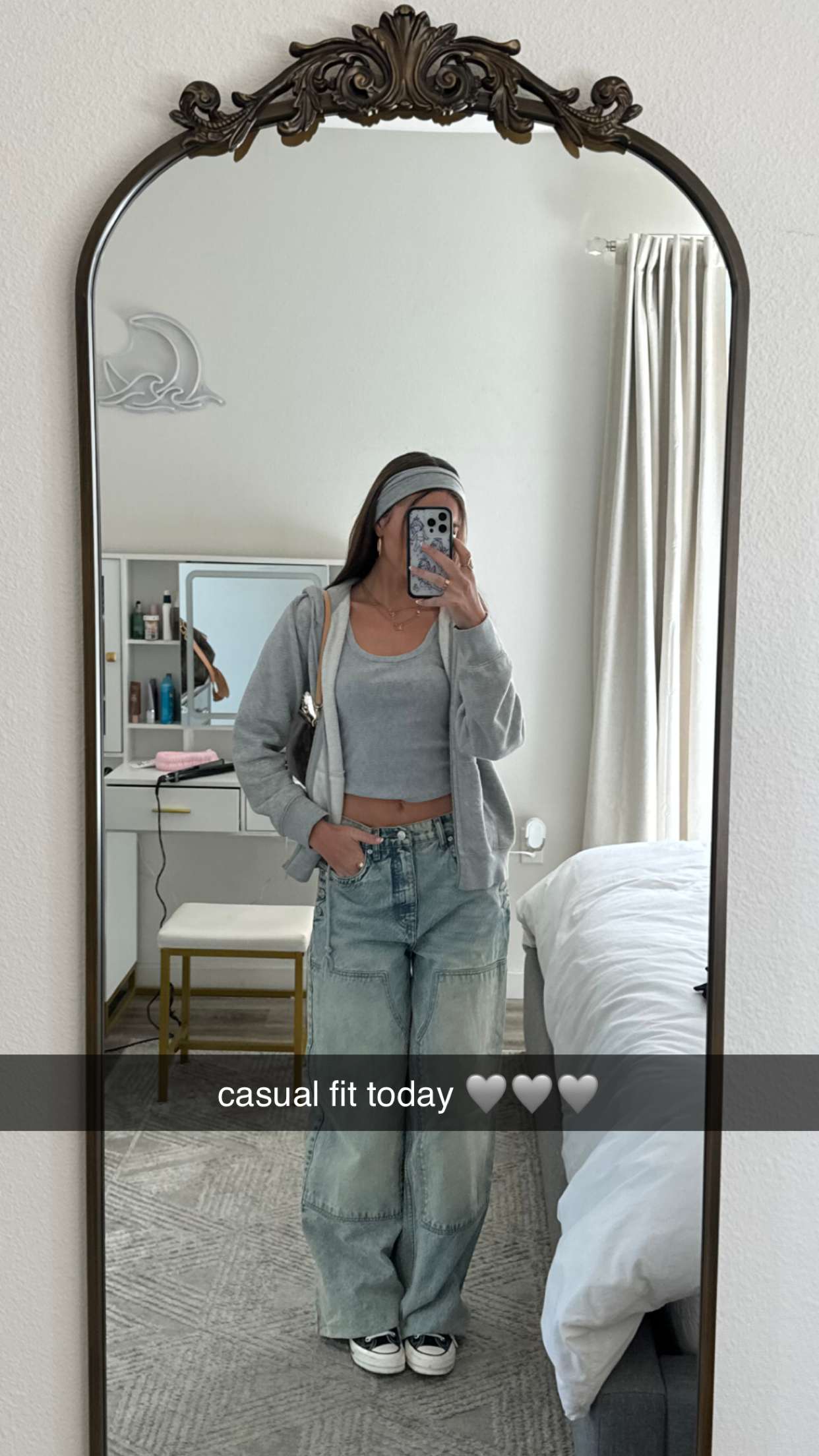 chloerosenbaum snapchat image archive image