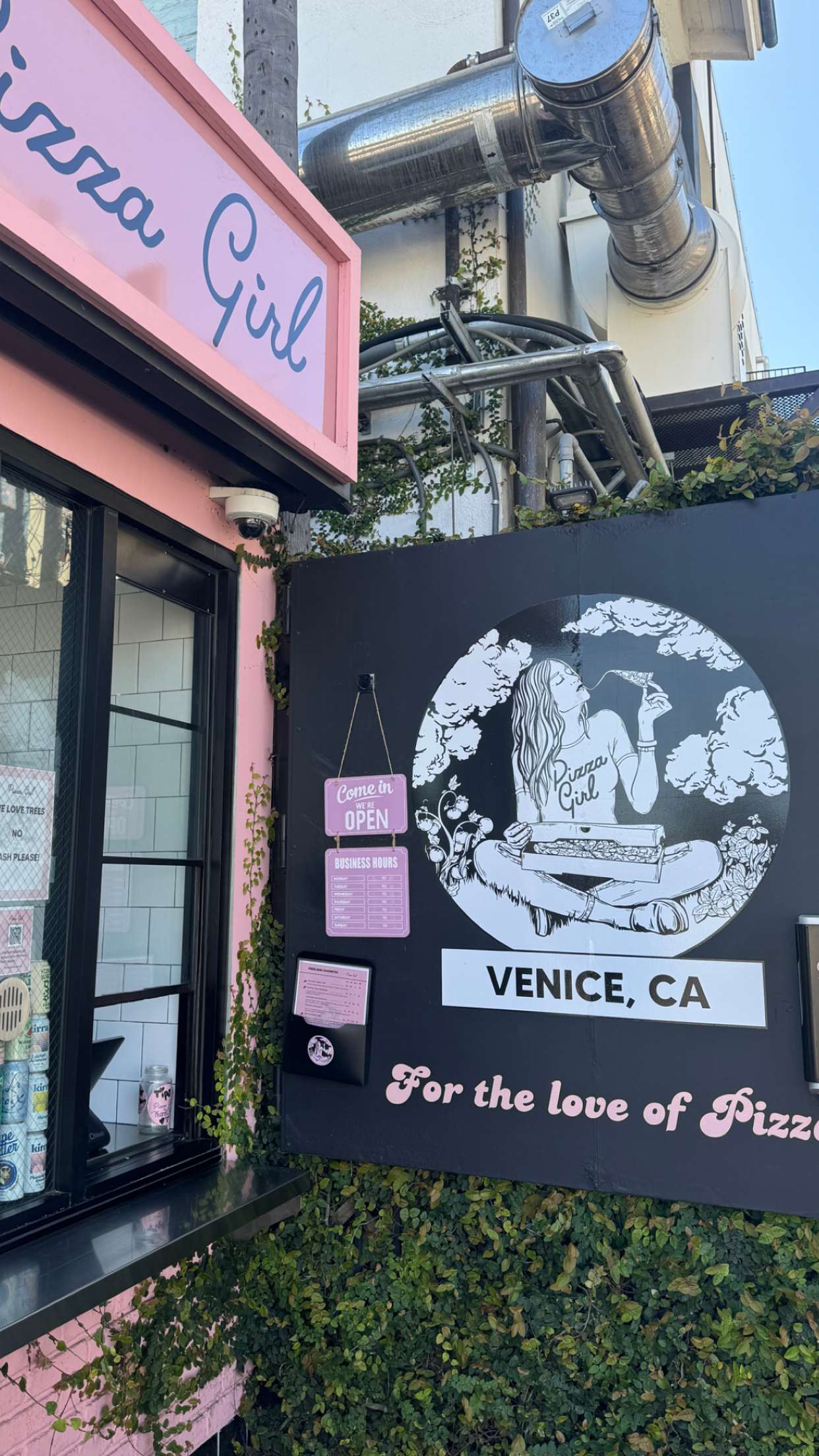 chloerosenbaum snapchat image archive image