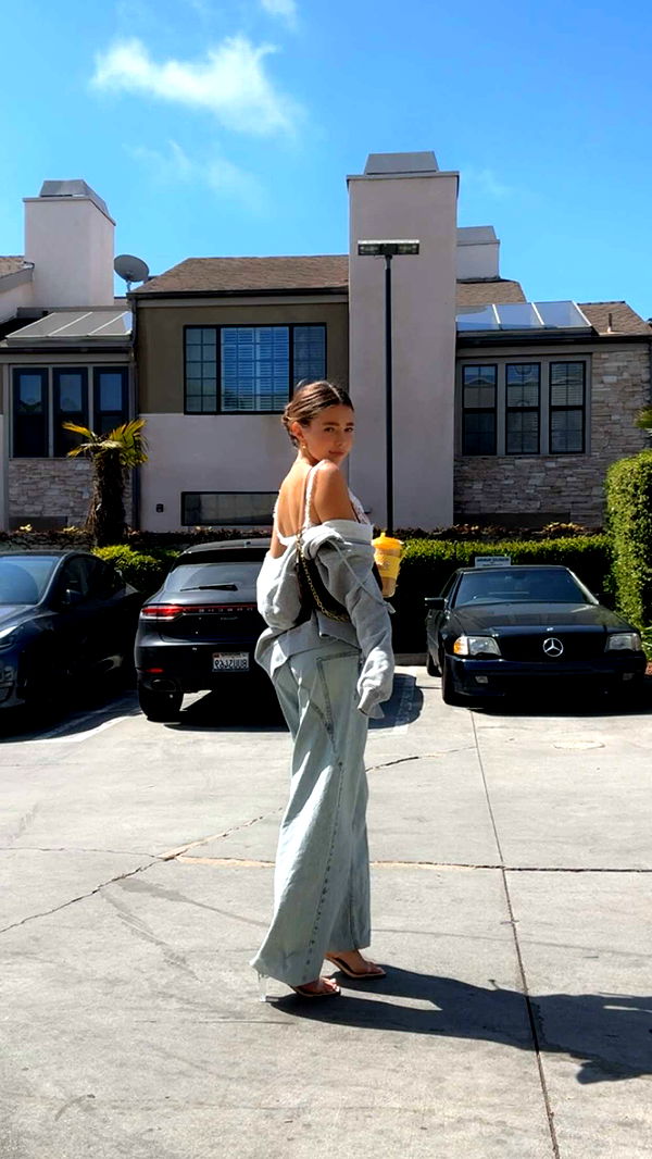 chloerosenbaum image ~ Altpins