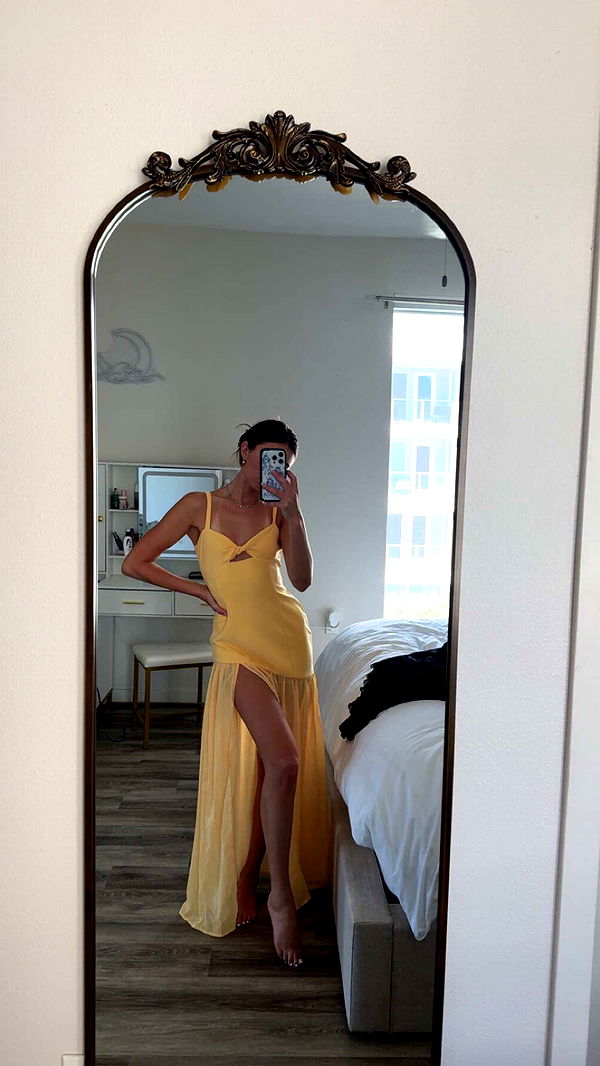 chloerosenbaum image ~ Altpins