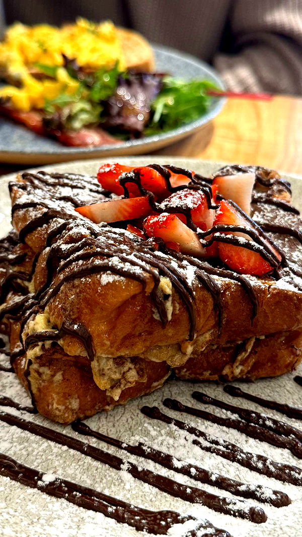 chloerosenbaum image ~ Altpins