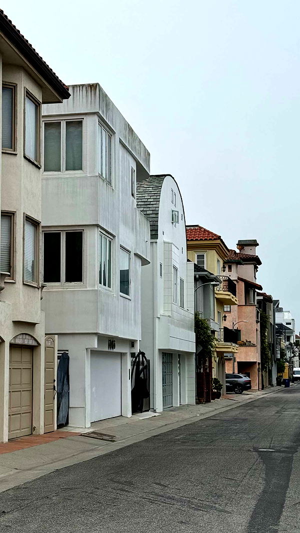 chloerosenbaum image ~ Altpins