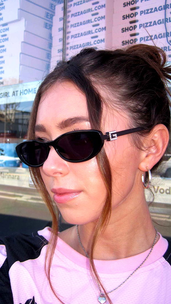 chloerosenbaum image ~ Altpins