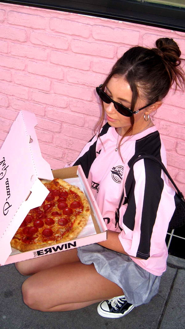 chloerosenbaum image ~ Altpins