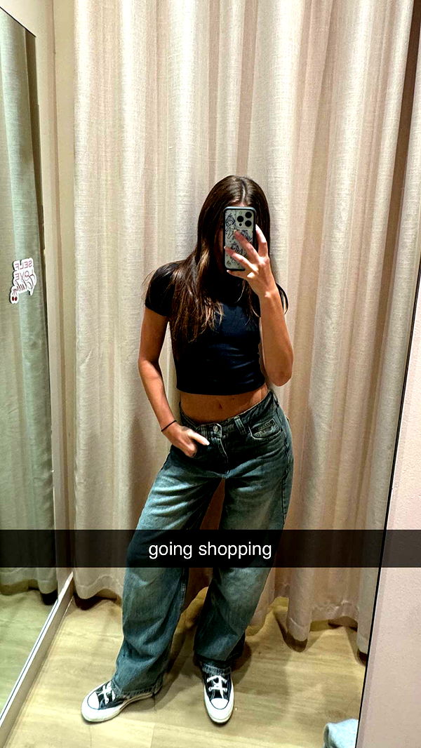 chloerosenbaum image ~ Altpins