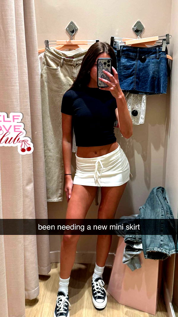 chloerosenbaum image ~ Altpins