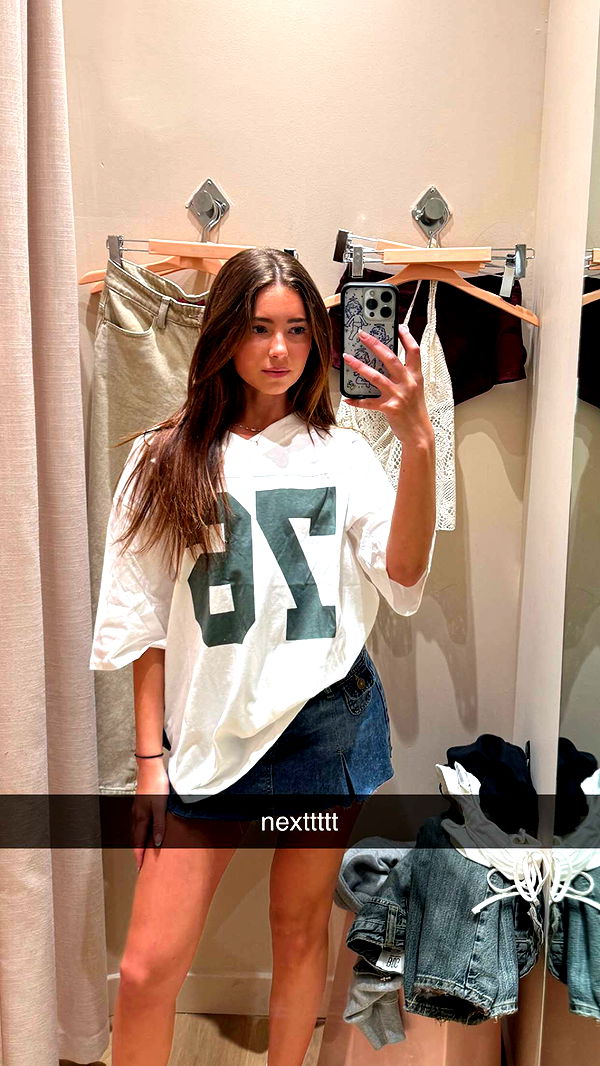 chloerosenbaum image ~ Altpins